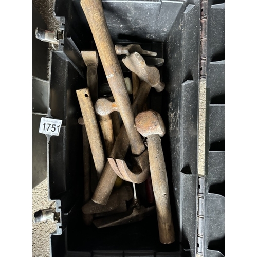 1751 - A box of tools & hammers