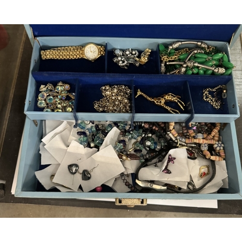 1801 - A Jewellery box & contents (Many pairs of earrings)