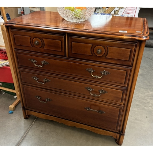 1900 - A good quality modern 2 over 3 chest of drawers