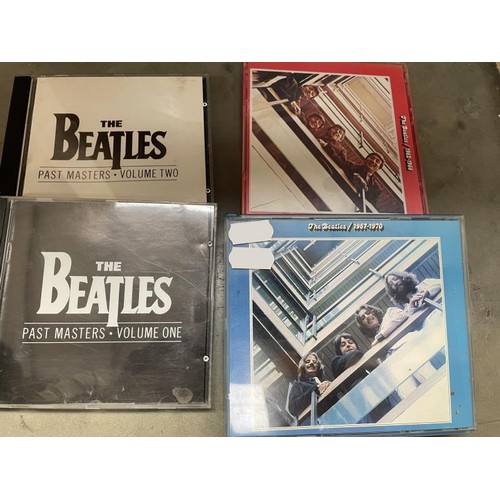 1673 - A quantity of Beatles books etc