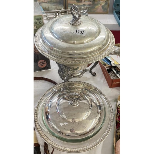 1732 - A silver plated fondue set and a matching tureen