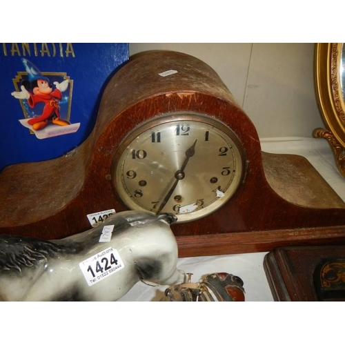 1422 - An old Napoleon hat mantel clock.