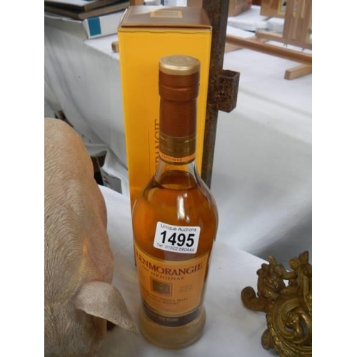 1495 - A boxed bottle of Glenmorangie whisky.