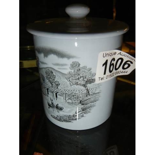 1606 - An early Victorian Copeland Spode jam pot.