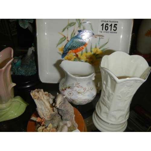 1615 - A mixed lot of ceramic items, figures etc.,