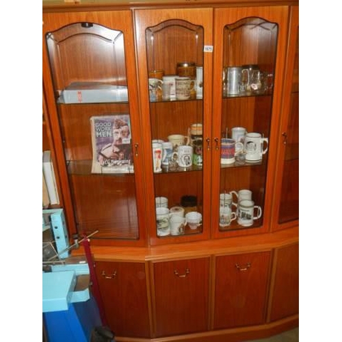 1675 - A good quality mahogany display cabinet. COLLECT ONLY.