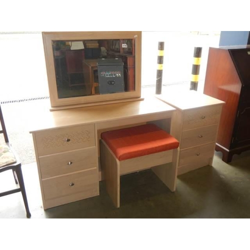 1715 - An ash effect three drawer chest and dressing table, COLLECT ONLY.