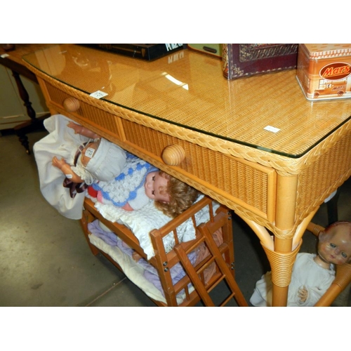 1731 - A bamboo 2 drawer dressing table