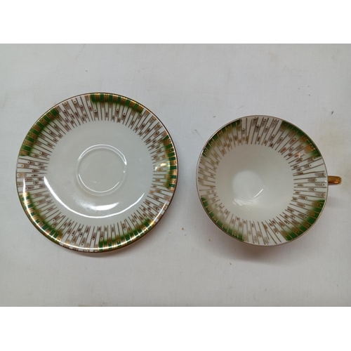 1302 - 5 Bavarian art deco style cups & saucers