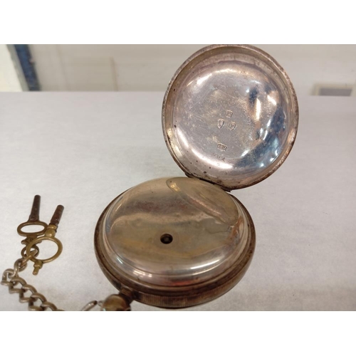 1008 - A Gent's silver open face pocket watch marked A.W.W. Co Waltham Mass,Birmingham silver 1898. In work... 