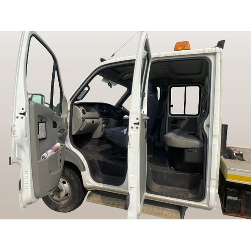 1202 - 2007 Renault Master LWB Double Cab Car transporter. 2.5 Diesel engine
All straps and boards still wi... 