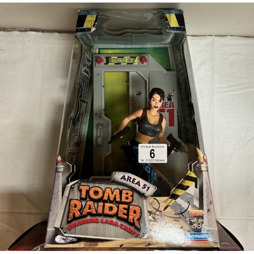 6 - A Tomb Raider Lara Croft vs S.i.m.o.n. and area 51 boxed figure as new