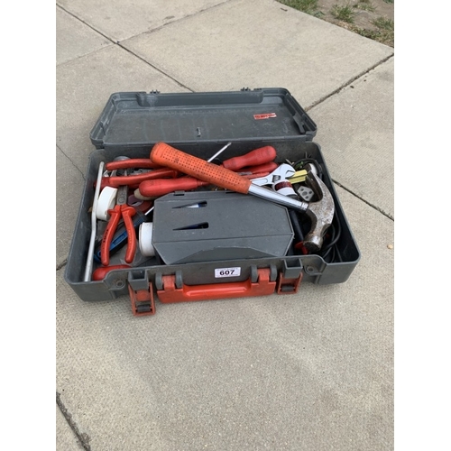 607 - A toolbox with an assortment of tools