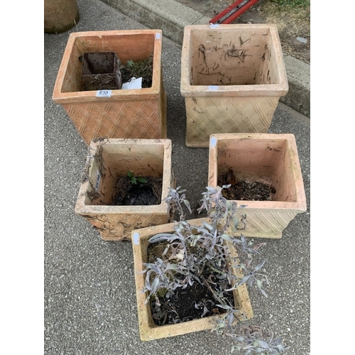 630 - 5 Square terracotta planters