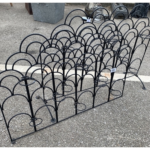 632 - Two sections of trellis with plant pot holders