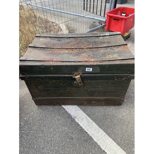 656 - A large metal chest