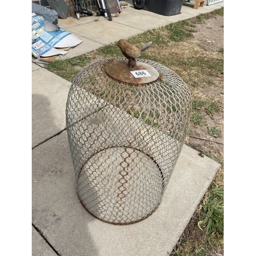 686 - A vintage metal bird cage