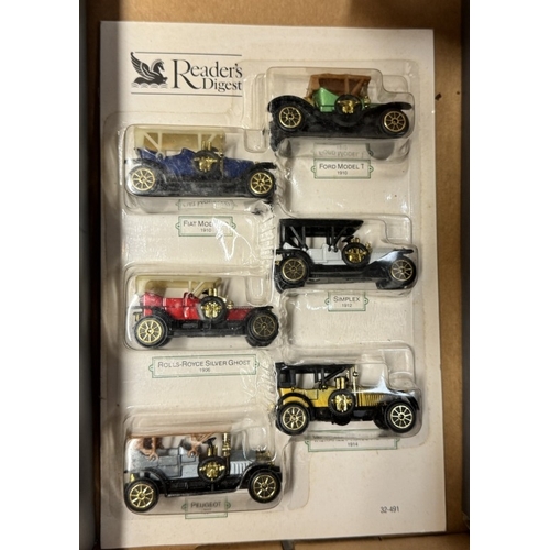 71 - Mixed boxed diecast including Corgi, Jaguar, Ford, Mini etc including Oxford diecast Atlas editions ... 