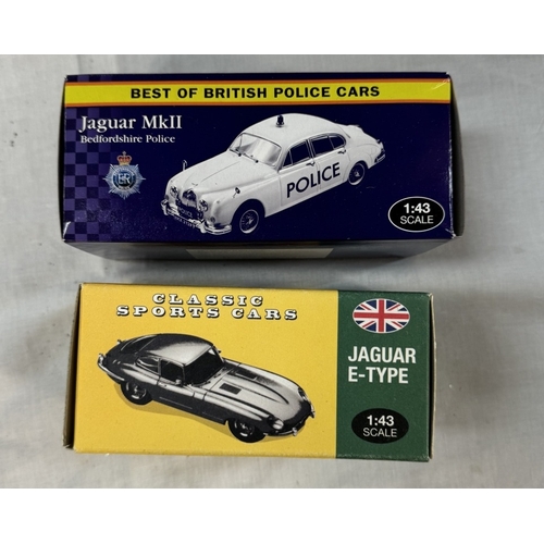 82 - A quantity of boxed mixed brand diecast including Maisto, Supercar collection, Matchbox, Dinky etc, ... 