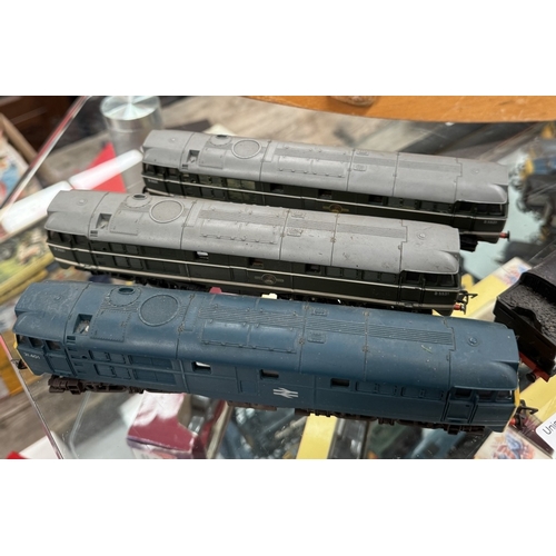 202 - 4 Airfix OO/HO Gauge Locomotives