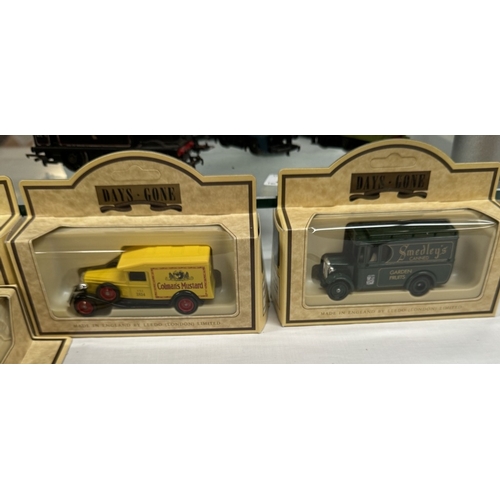 209 - 19 Lledo Days Gone diecast vehicles