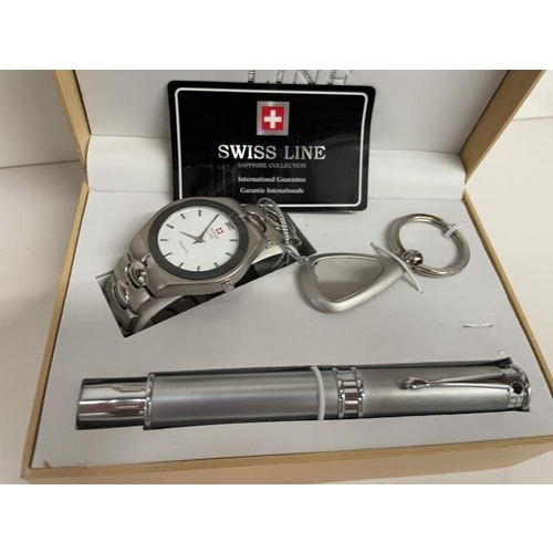 666 - A 'Swiss Lined' Gent's watch and gift set