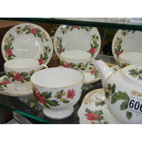 606 - A complete Wedgwood tea set. COLLECT ONLY