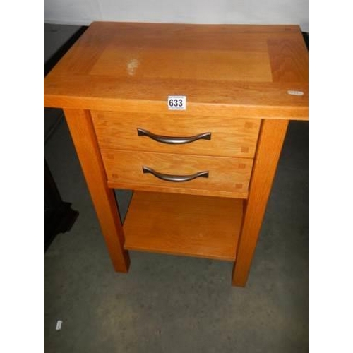 633 - A modern oak bedside chest, COLLECT ONLY.