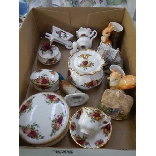 649 - A mixed lot including Royal Albert Old Country Roses.