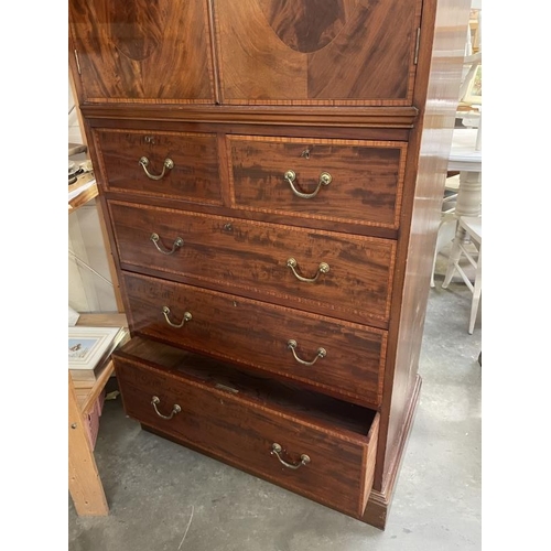 825 - A mahogany cabinet with 2 over 3 drawers COLLECT ONLY