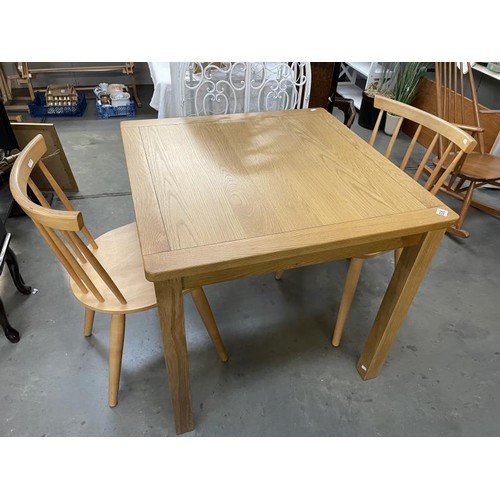 826 - A modern square table with 2 chairs COLLECT ONLY