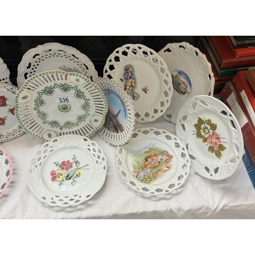 336 - A quantity of vintage ribbon plates