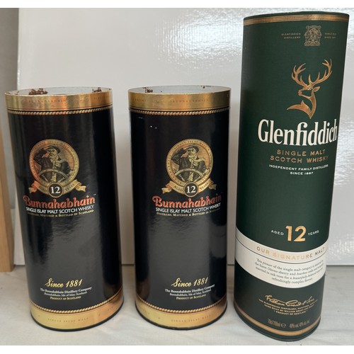 372 - 2 bottles of Bunnahabhan & 1 Glenfiddich single malt whiskey all aged 12 years COLLECT ONLY