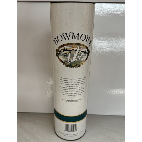 394 - A bottle of Bowmore Islay 12 year old single malt Scotch whiskey COLLECT ONLY