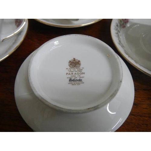 1513 - A 21 piece Paragon tea set in good condition, COLLECT ONLY.