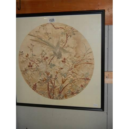 1529 - A good circular silk embroidery. COLLECT ONLY