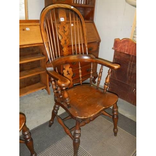 1543 - A good quality Windsor chair, COLLECT ONLY.