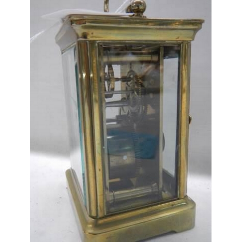 1569 - A good quality brass carriage clock.