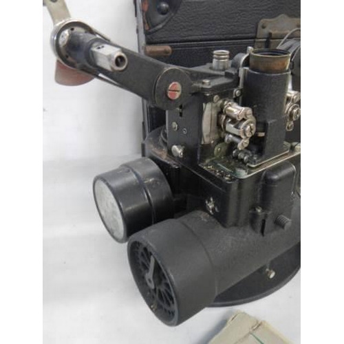 1627 - A vintage Bell and Howell projector. COLLECT ONLY