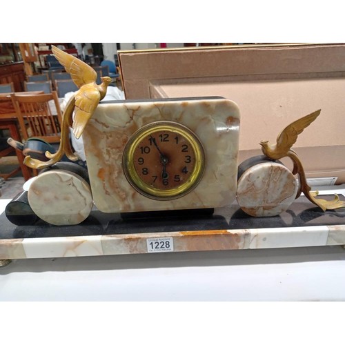 1228 - An art deco marble clock with side pieces COLLECT ONLY