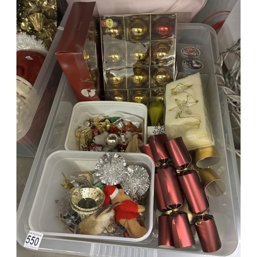 550 - A quantity of Christmas decorations