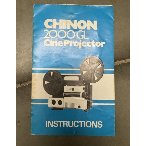 553 - A Chinon 2000 GH cine projector COLLECT ONLY