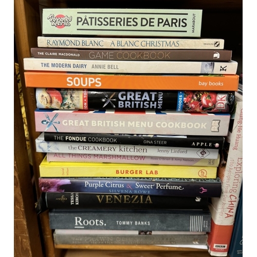 790 - A good lot of cookery books