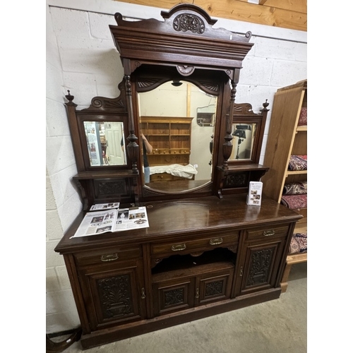 811 - A large mahogany mirror backed sideboard. COLLECT ONLY.