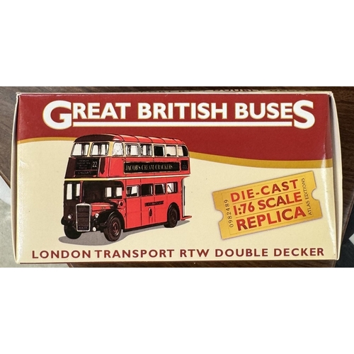 1084 - 5 Corgi Classics including Omnibus, The Connoisseur collection bus & coach models