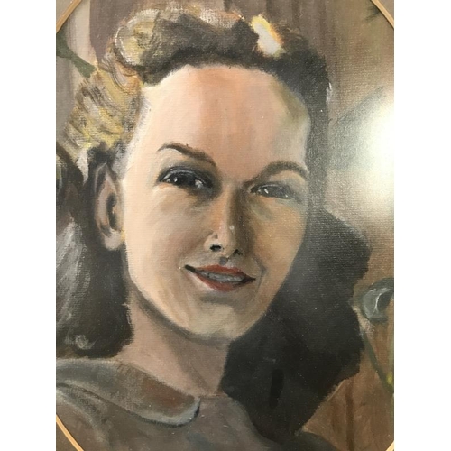 952 - A mid 20th century portrait of a lady