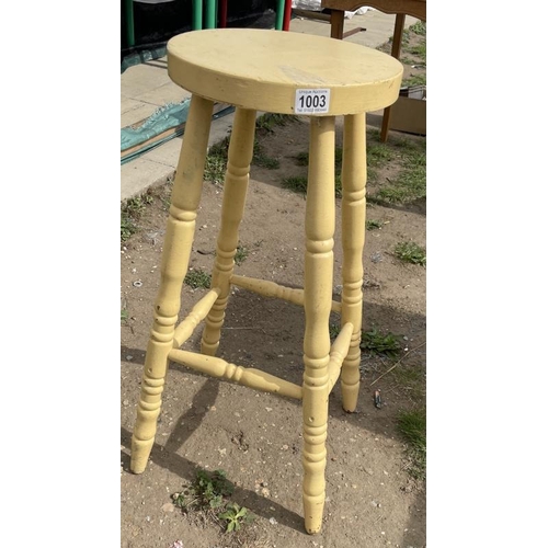 1003 - 1x wooden painted stool