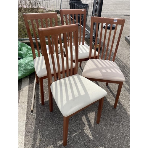 1006 - 4 dining chairs