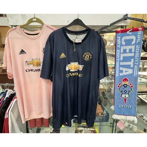 1123 - 2 Manchester United shirts including 18/19 Rashford Third kit 3XL & 18/19 Lingard away shirt 3XL & A... 