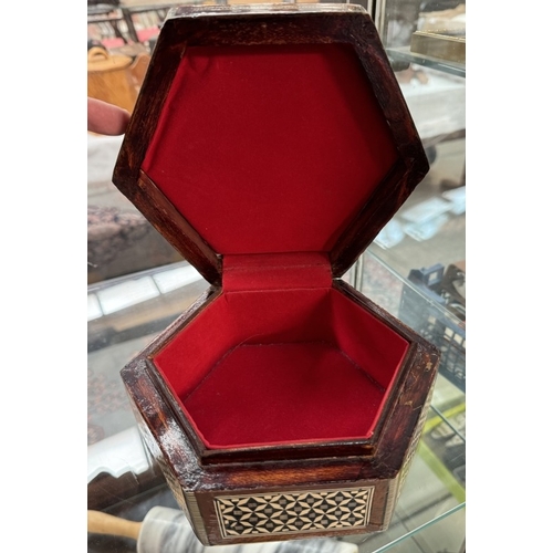 1138 - An Eastern inlaid hexagonal box with hinged lid